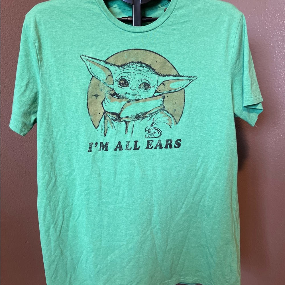 GUC - Green Graphic T-Shirt with Baby Yoda Print